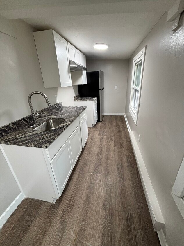 Foto principal - 143 Hamilton Ave