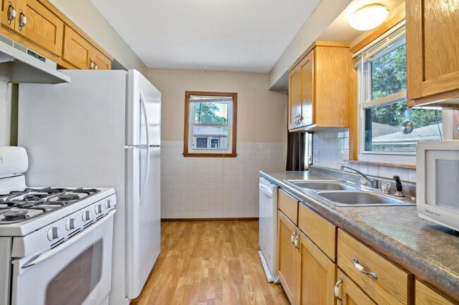 Foto del edificio - 7534 4th St NE