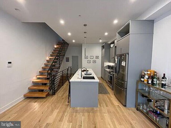 Foto del edificio - 1544 S 20th St