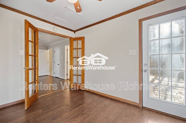 Building Photo - 2630 Beaver Falls Rd