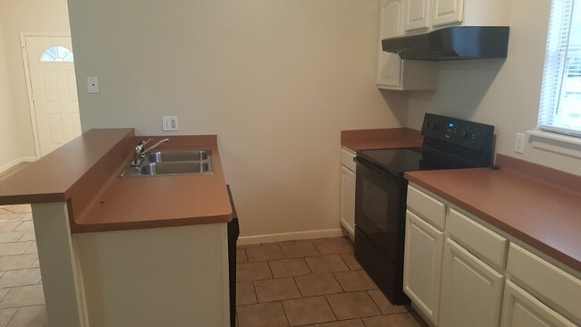 Foto del edificio - 234 Morningview Dr