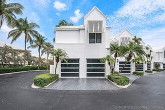 Building Photo - 2115 S Ocean Blvd