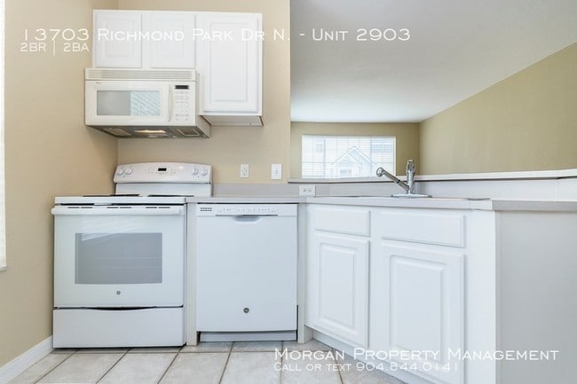 Building Photo - 13703 Richmond Park Dr N