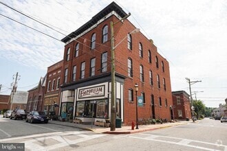 Building Photo - 109 Pearl St