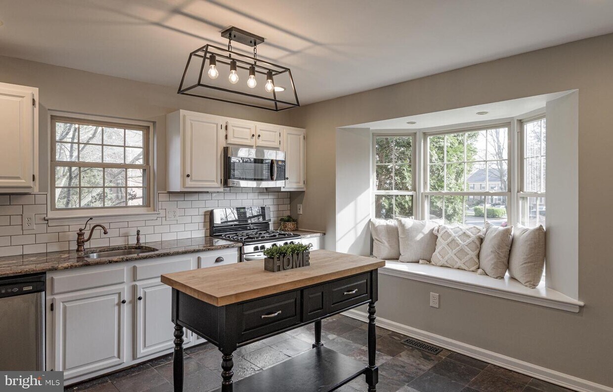 28 The Strand, Sparks Glencoe, MD 21152 Townhome Rentals in Sparks