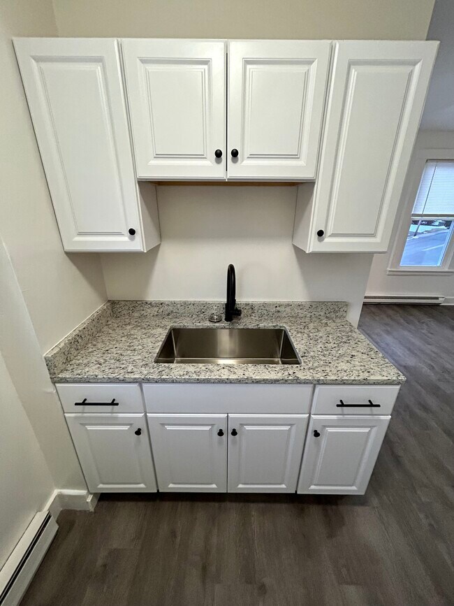 Foto del edificio - 62 Forest St