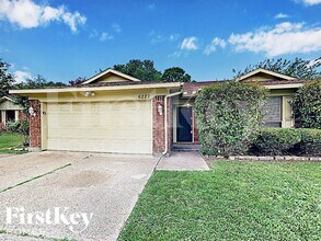 Building Photo - 6222 Arrowwood Dr