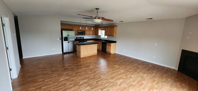 Foto del edificio - 5119 W 159th St
