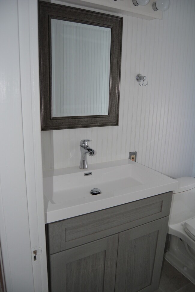 Quality Fixtures - 44 Belmont St