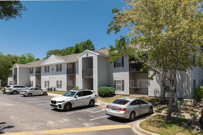 Building Photo - Summer Trace at Gulf Shores