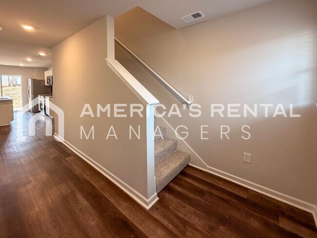 Foto del edificio - MOVE IN SPECIAL!! New Construction Townhome on Driftwood Lane for Rent! Sign a 13-month lease by ...