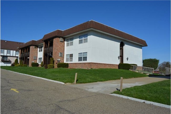 Foto del edificio - 4313 Earl Dr
