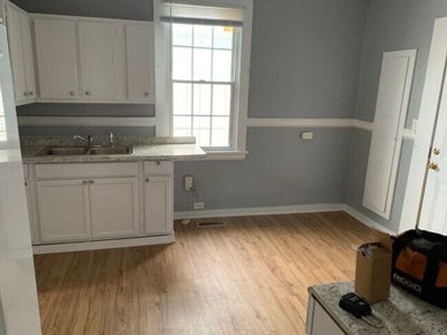 Foto del edificio - 3408 Decatur St