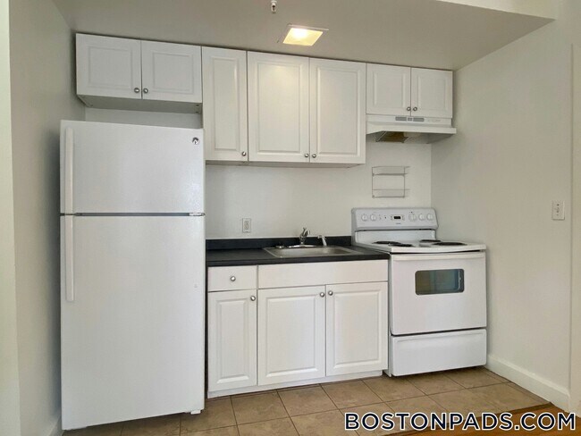 Foto del edificio - 529 Beacon St