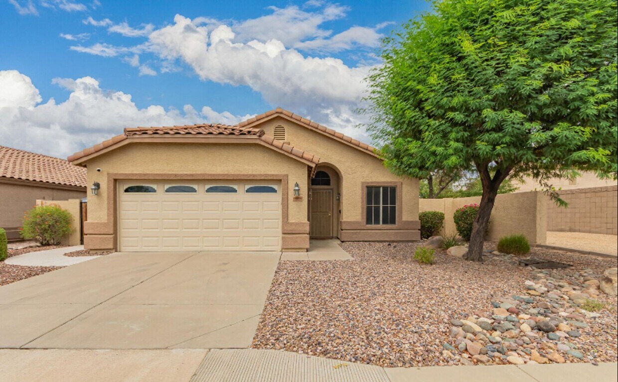 Foto principal - Charming Peoria Home