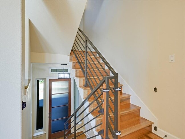 Foto del edificio - 6533 E Hill Dr
