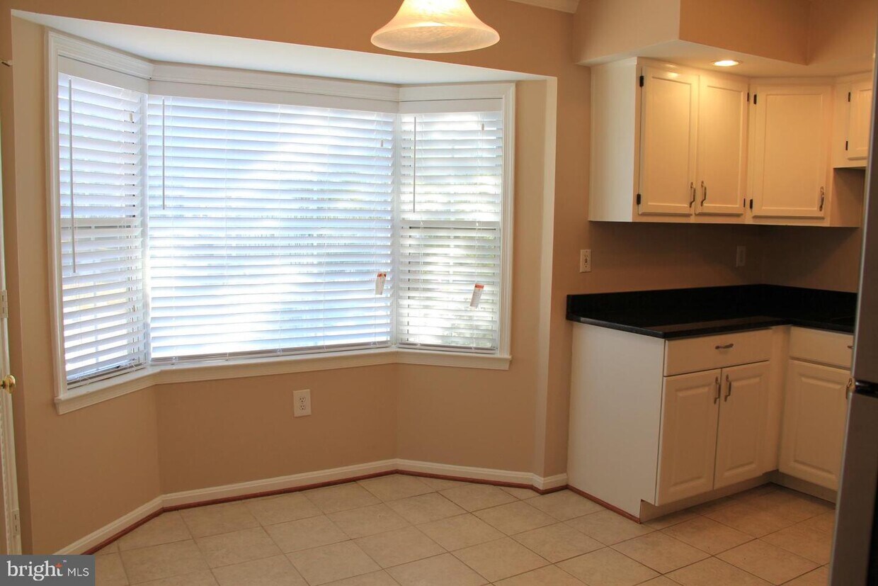 Primary Photo - 3321 Ladino Ct