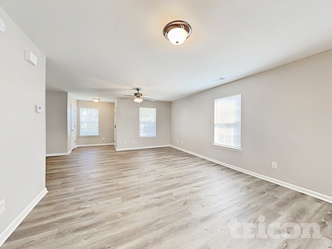 Foto del edificio - 1152 Rabon Pond Dr