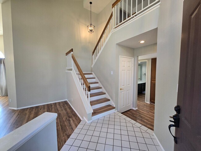 Foto del edificio - 39354 Longhorn Ct