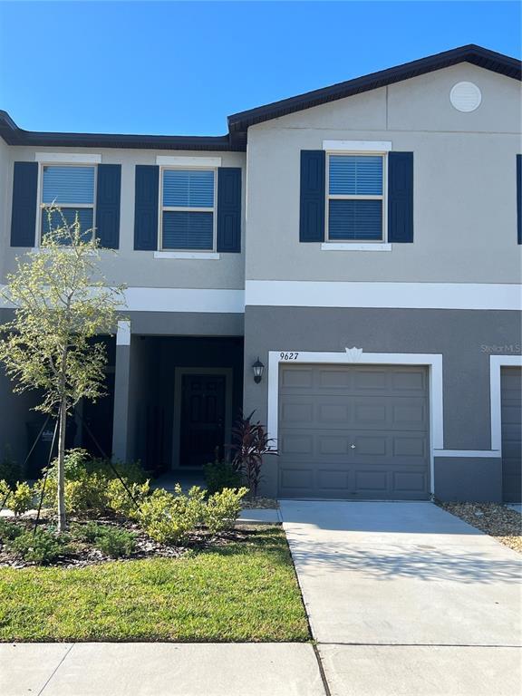 Building Photo - 9627 Pembrooke Pines Dr