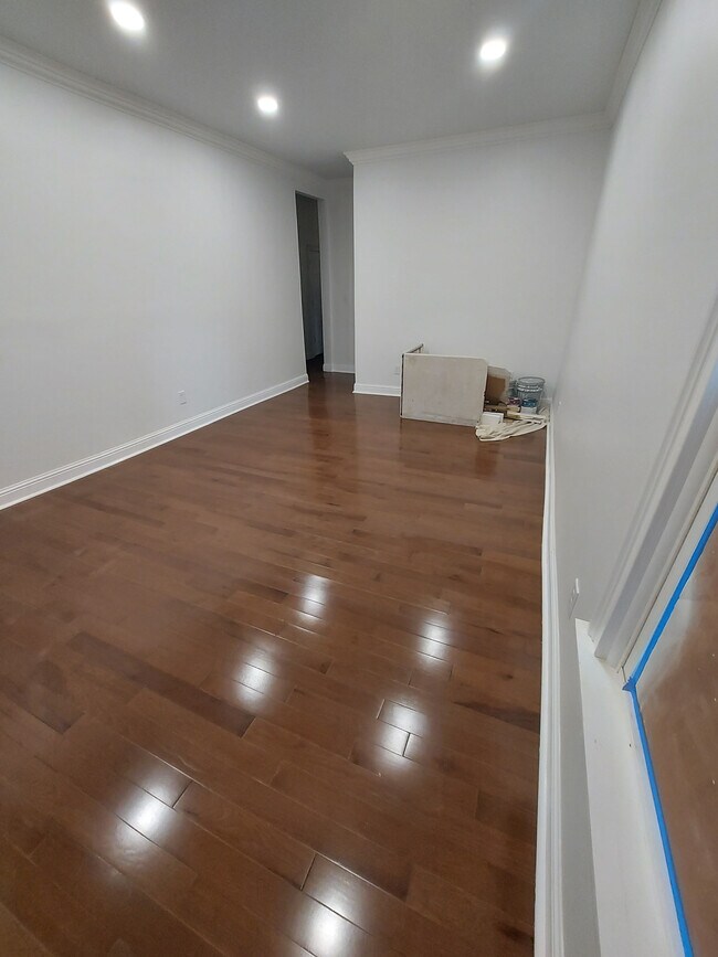 Foto del edificio - 212 Richmond Ave