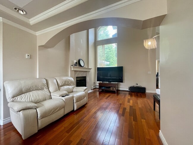 Building Photo - 3076 Fisher Ct