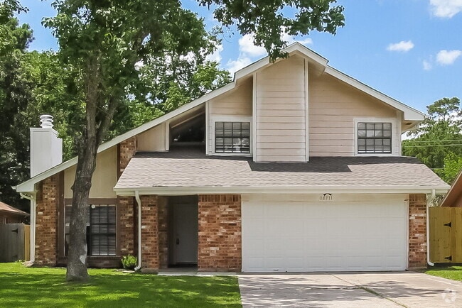 Building Photo - 18711 Droitwich Dr