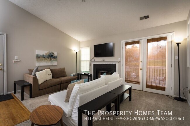 Building Photo - Lovely top floor condo in Rockburn Commons II