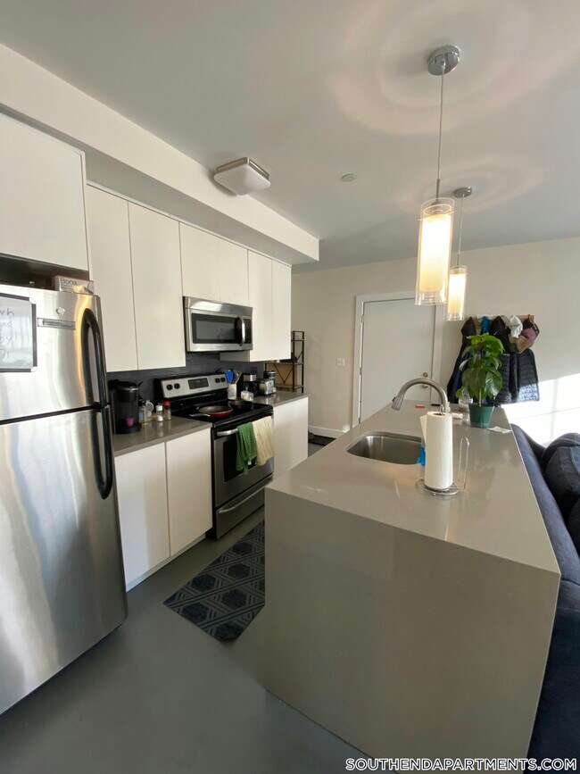 Foto del edificio - 659 Massachusetts Ave