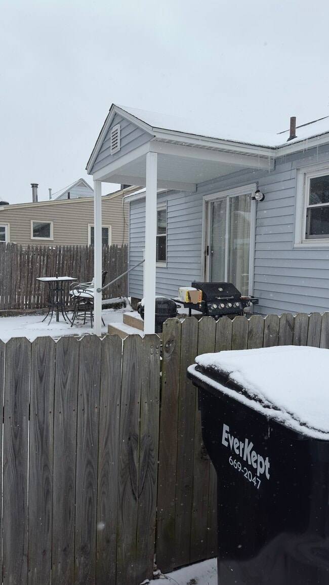 Foto del edificio - 4511 Madison Ave SE