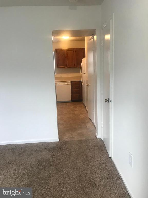 Building Photo - 8637 Cartwright Ct