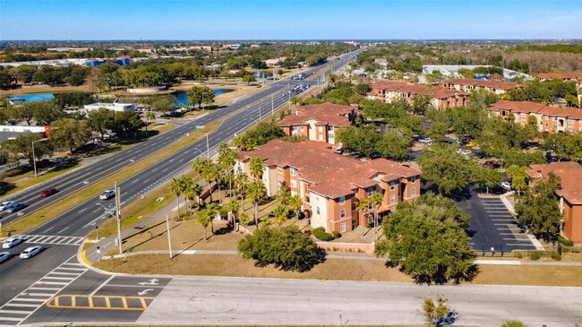 Foto del edificio - 5560 Metrowest Blvd