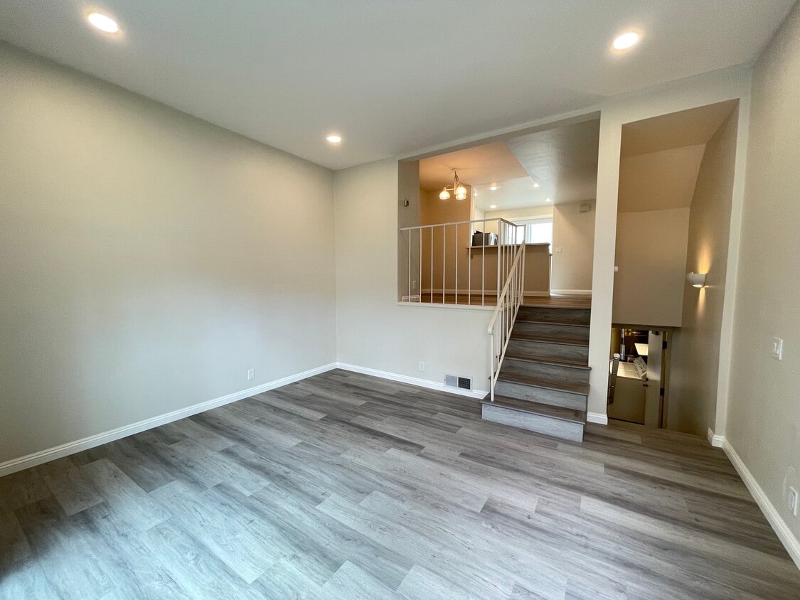 3169 Evening Way, La Jolla, CA 92037 Townhome Rentals in La Jolla CA