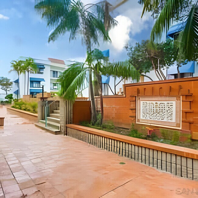 Foto del edificio - 8308 Regents Rd