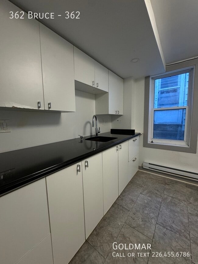 Photo du bâtiment - 2 bedroom Unit near Downtown