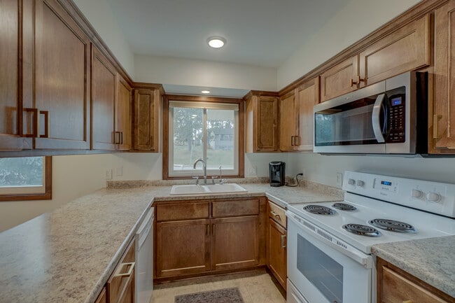 Foto del edificio - 2006 Pine St W