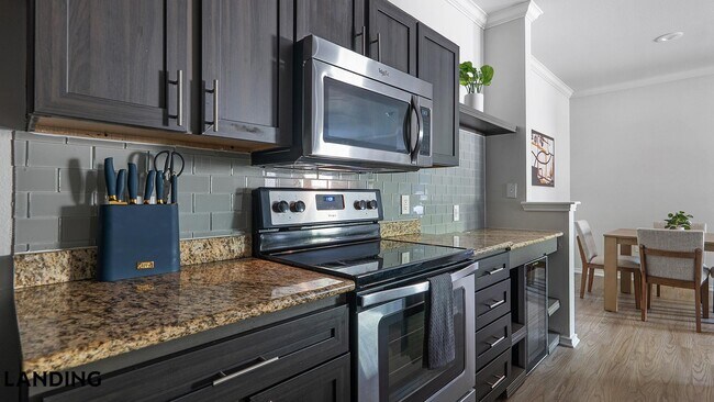 Foto del edificio - 3400 Ranch Rd 620 S