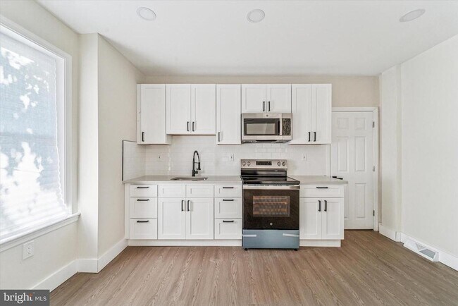 Foto del edificio - 5712 Lena St