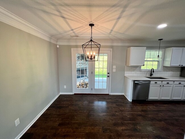 Photo - Powell 37849 - 3 bedroom, 2.5 bath home - Contact Tanner Fee 865-850-5103