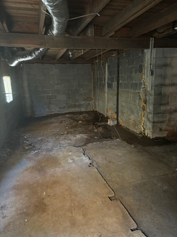 Building Photo - 26 Barker St