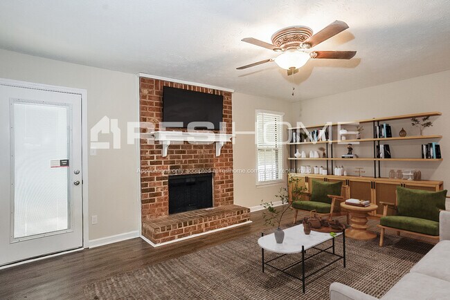 Building Photo - 2261 Hammond Ct