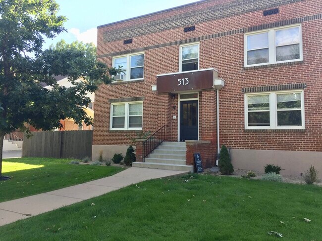 Building Photo - 513 Terry St