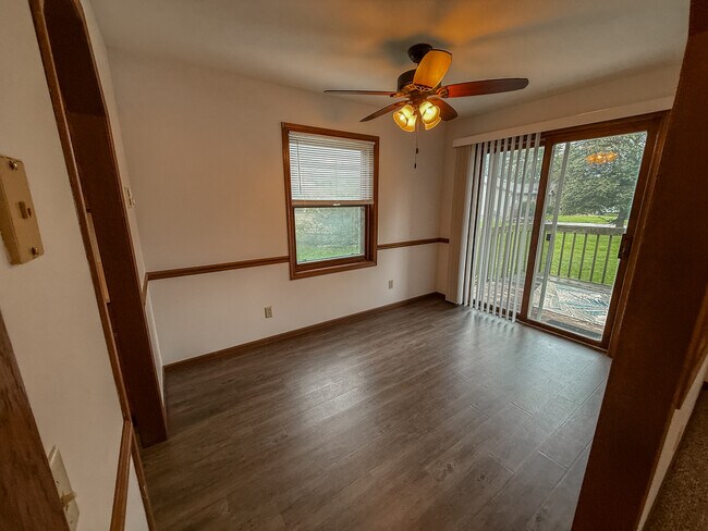 Foto del edificio - 651 Galena Ct