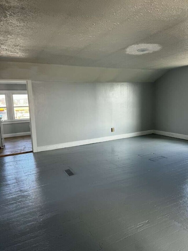 Foto del edificio - 25TH ST