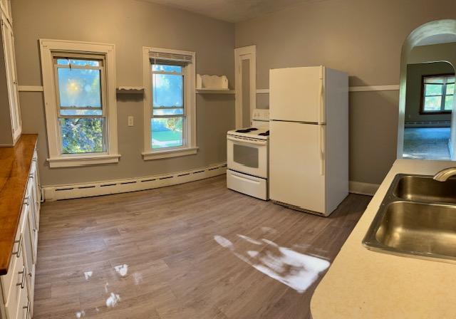 Building Photo - 4400 W Melvina St