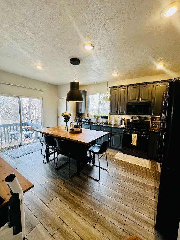 Foto del edificio - 6659 Interlochen Ln