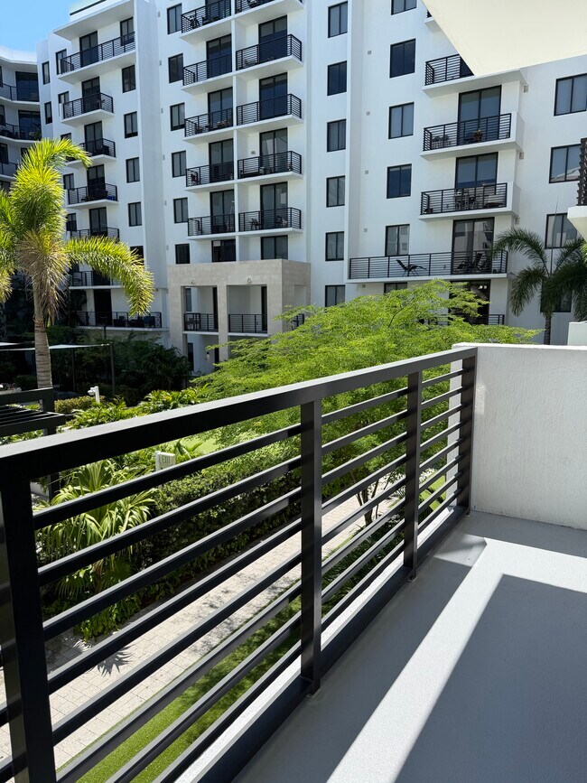Foto del edificio - 11300 Biscayne Blvd