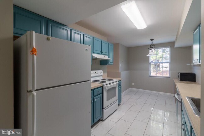 Foto del edificio - 35 Pickering Ct