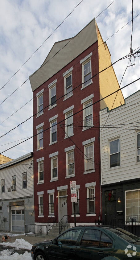 Primary Photo - 309 3rd St