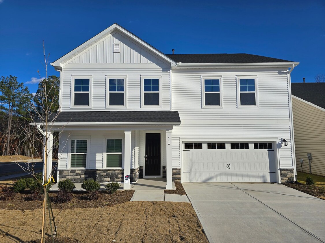 Primary Photo - Brand New 5 Bedroom 4 Bathroom Single Fami...